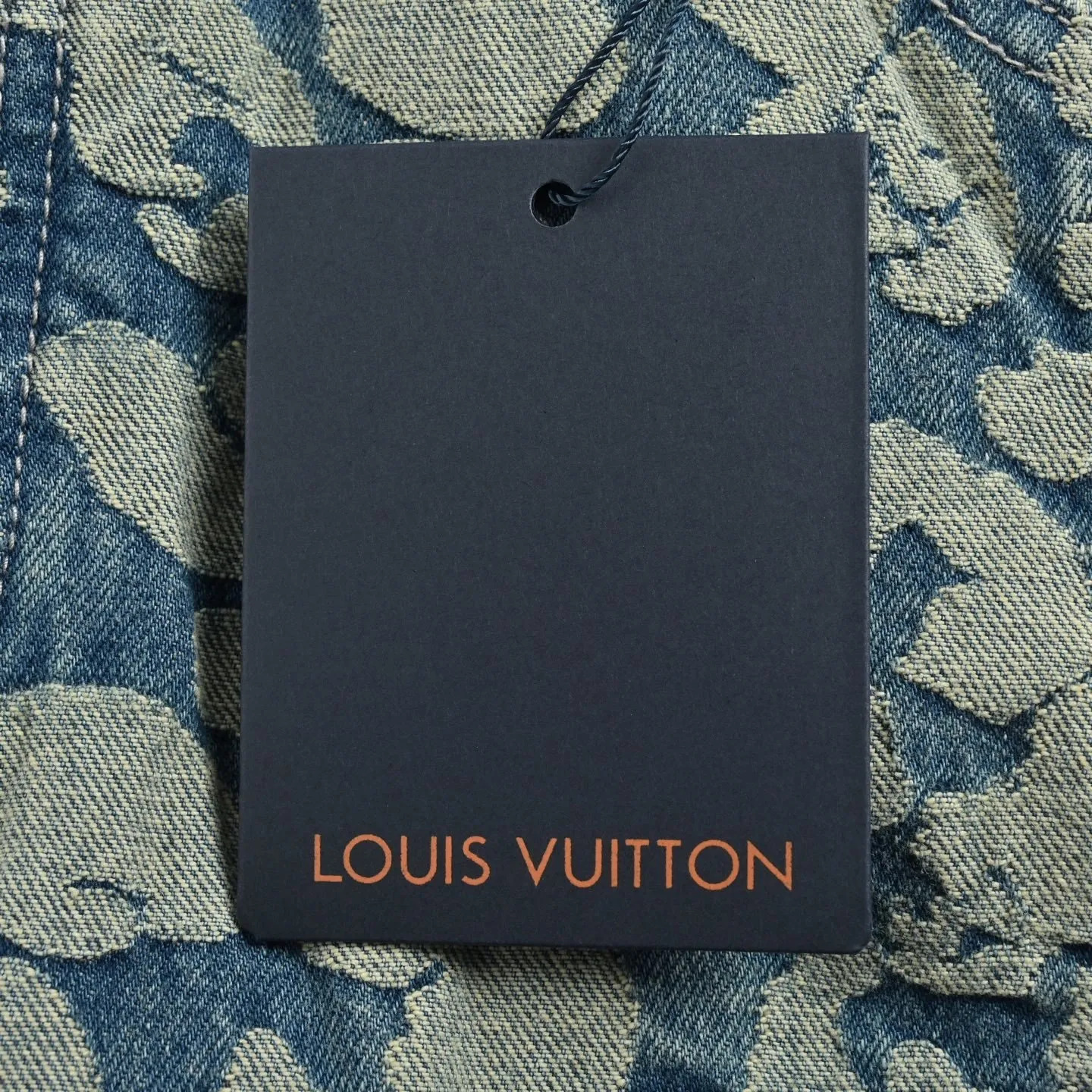 Louis Vuitton/ Nigo